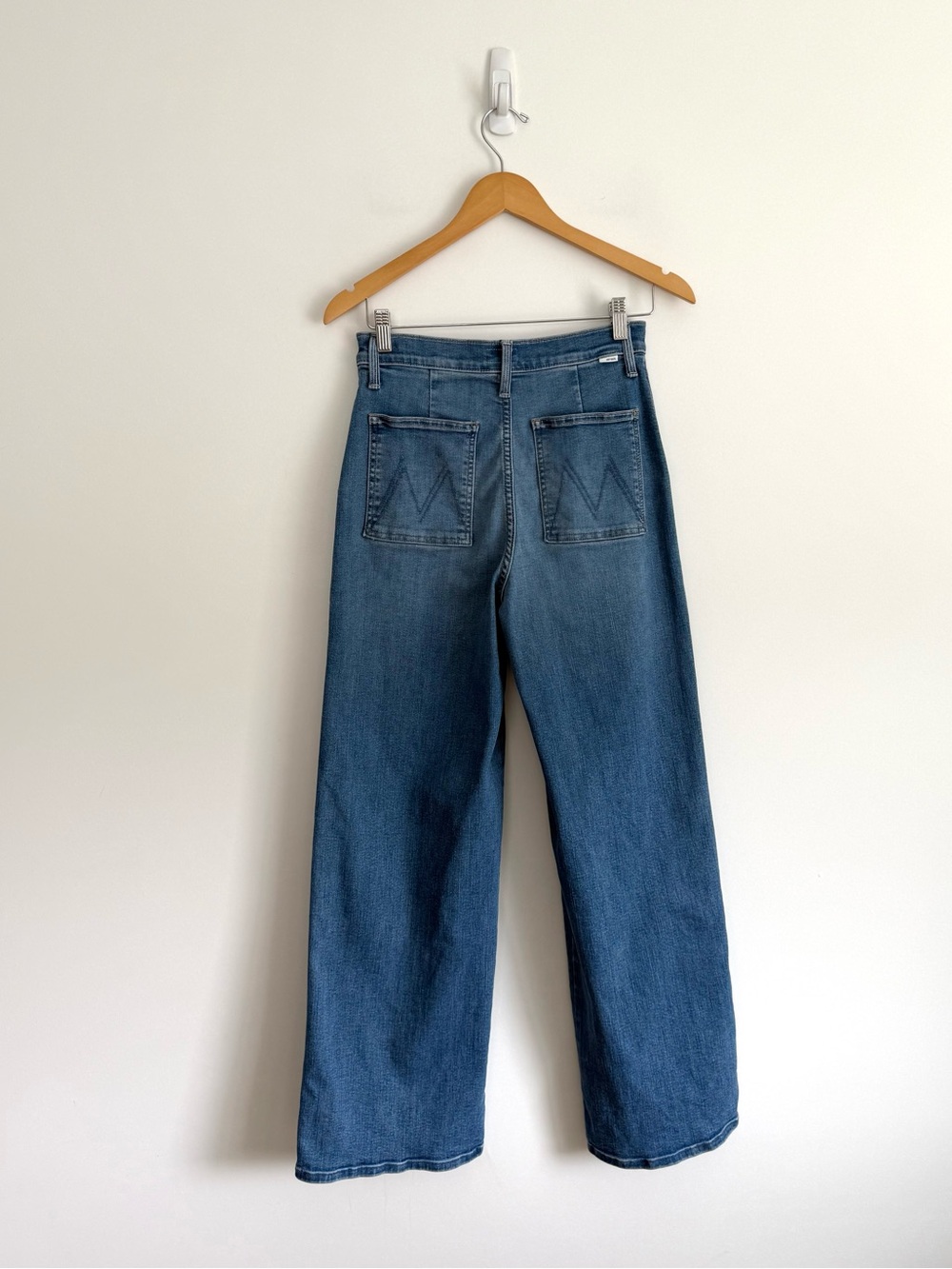 Mother The Stitch Up Maven Flood Jeans in Ride Hard, Live Louder - Picture 5 of 15
